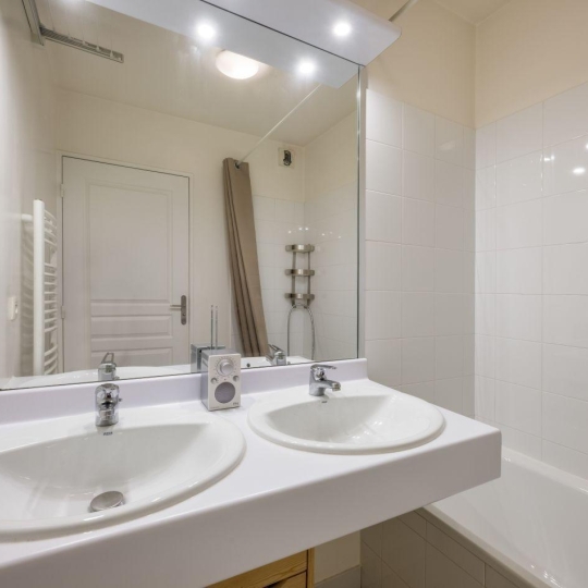  Annonces BRON : Apartment | VILLEURBANNE (69100) | 79 m2 | 340 000 € 
