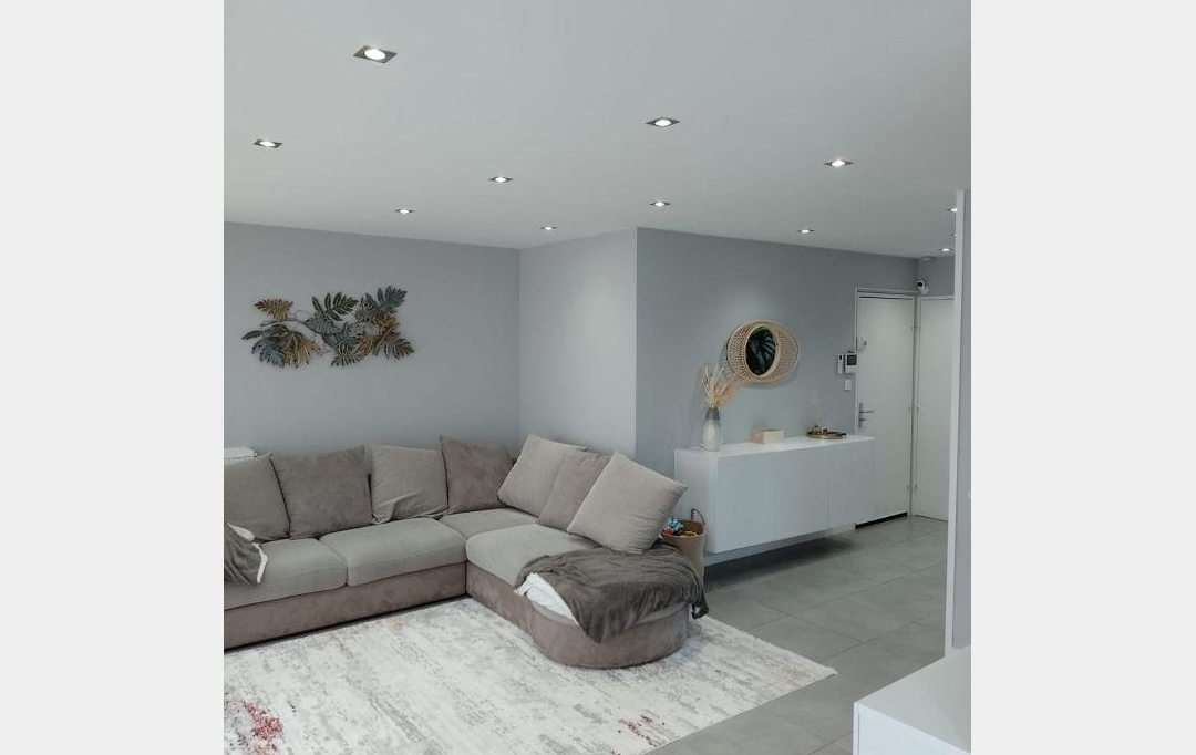 Annonces BRON : Apartment | SAINTE-FOY-LES-LYON (69110) | 96 m2 | 329 000 € 