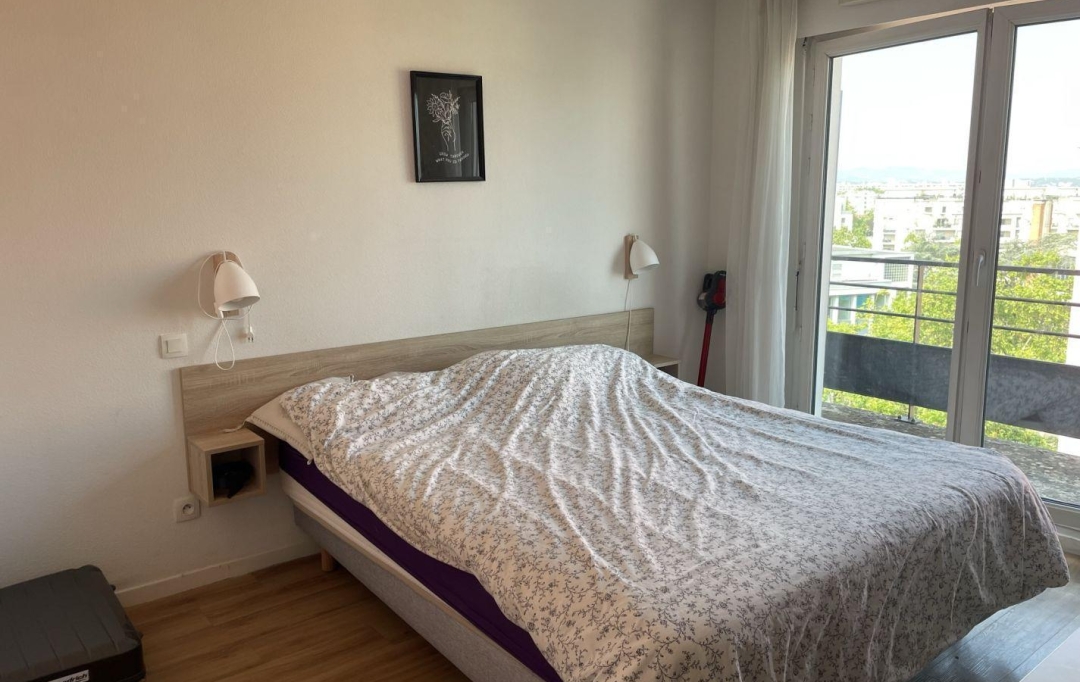 Annonces BRON : Apartment | LYON (69008) | 24 m2 | 95 900 € 