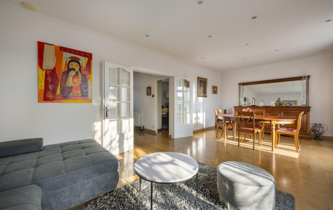 Annonces BRON : Maison / Villa | MEYZIEU (69330) | 111 m2 | 430 000 € 