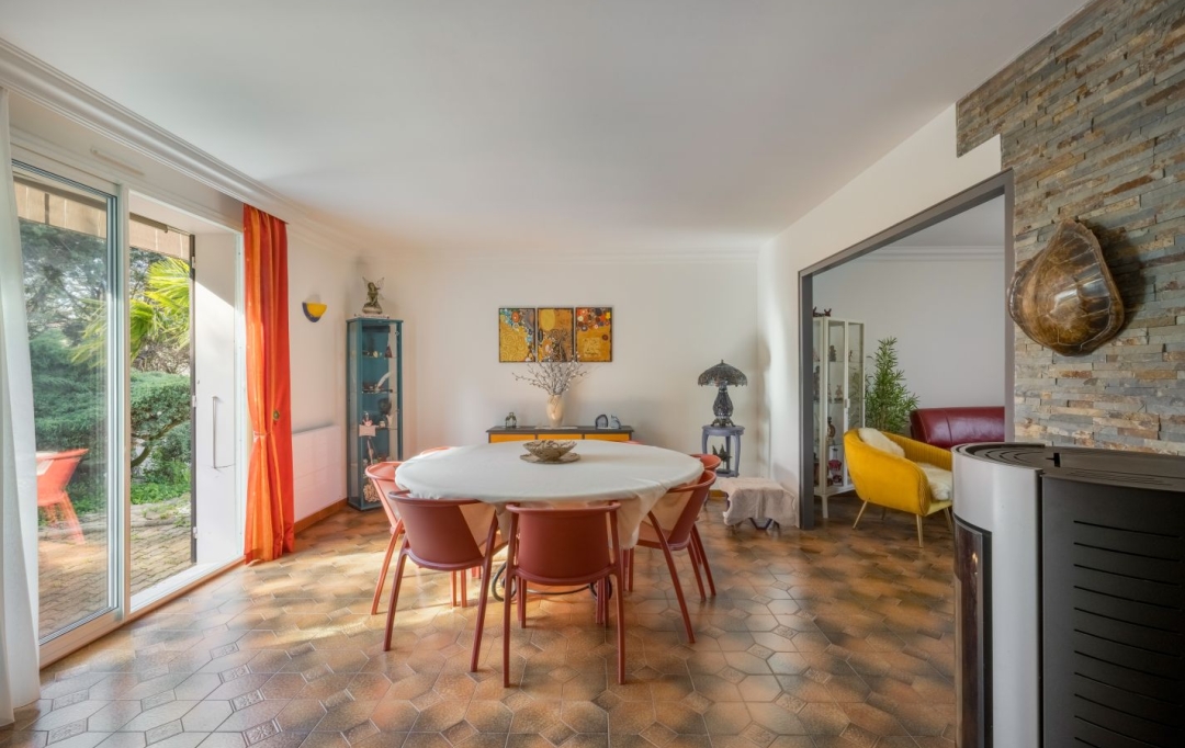 Annonces BRON : Maison / Villa | SAINT-BONNET-DE-MURE (69720) | 150 m2 | 490 000 € 